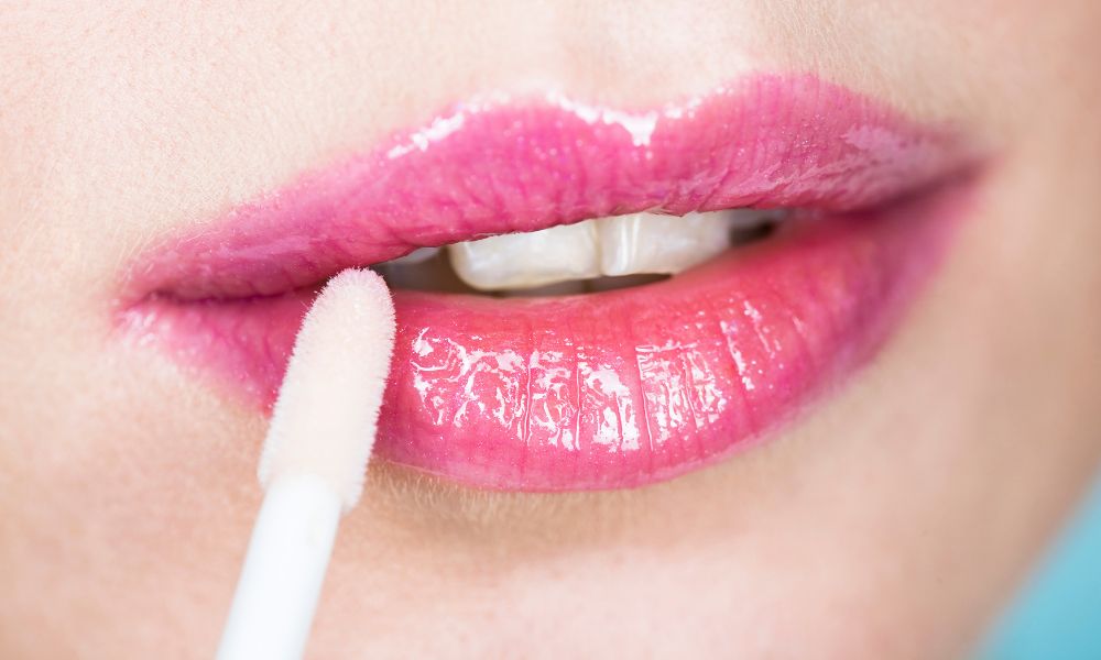 Flavor Your Lip Gloss Based on Your Target Market’s Taste