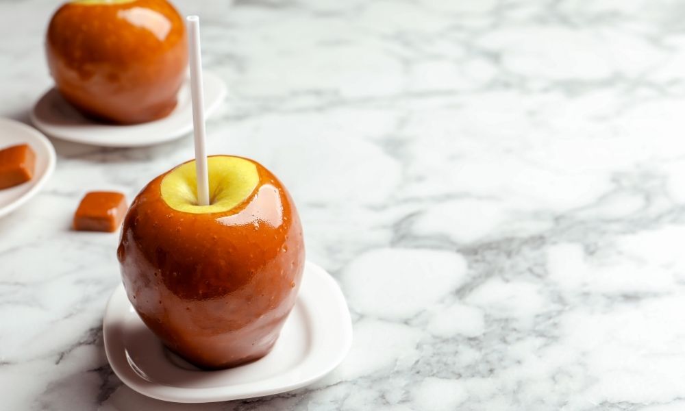 The History of Caramel and Candy Apples