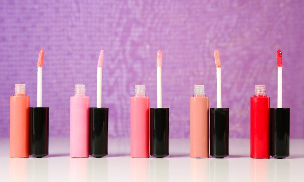 What Is Versagel Lip Gloss Base & What Is It Made Of?